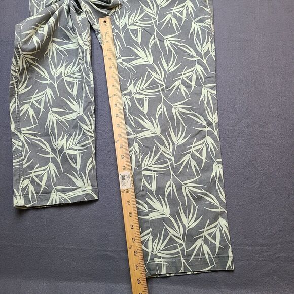 LANDS'END Womens Mid Rise Green Leaf Print Size 8 Straight Pants - Picture 5 of 13
